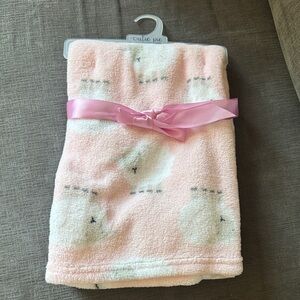 Cuddly Pink Sheep Blanket for Kids